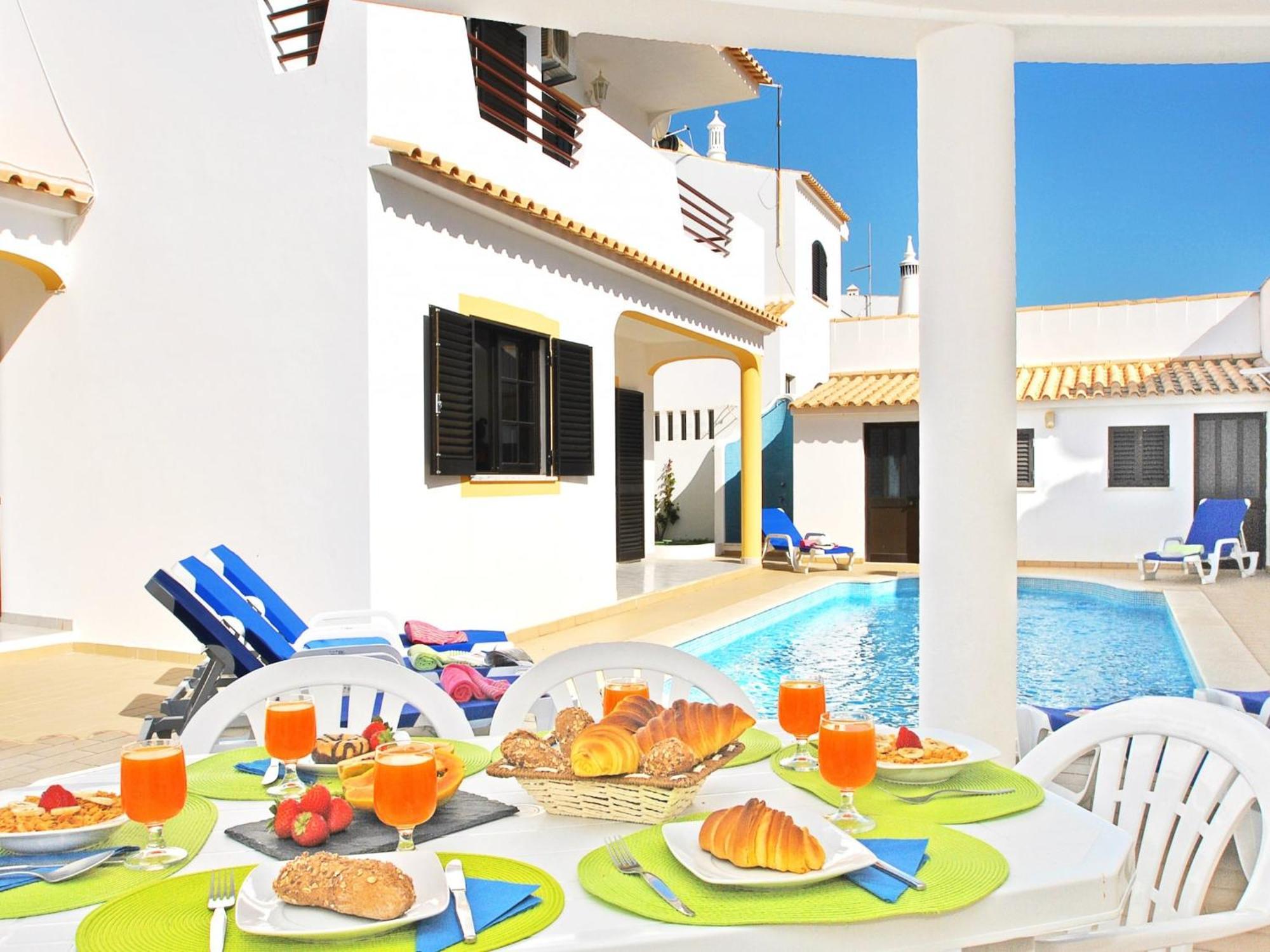 With Heatable Pool Albufeira